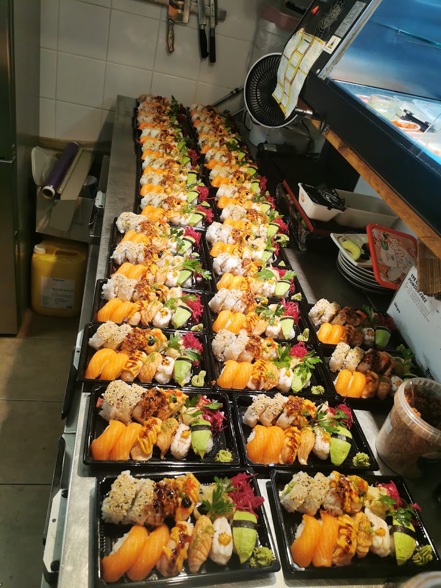 Ikawa Sushi