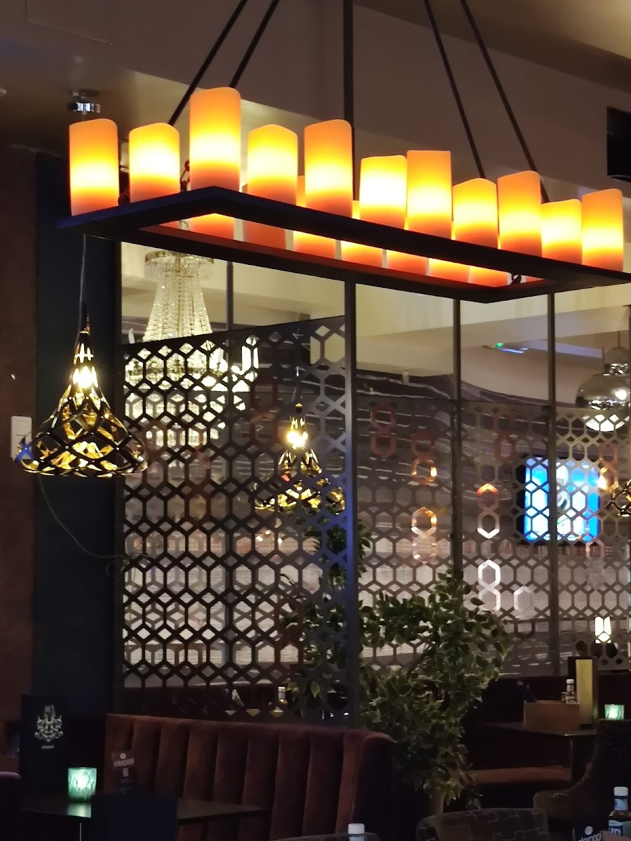 Happy Duck Bar
