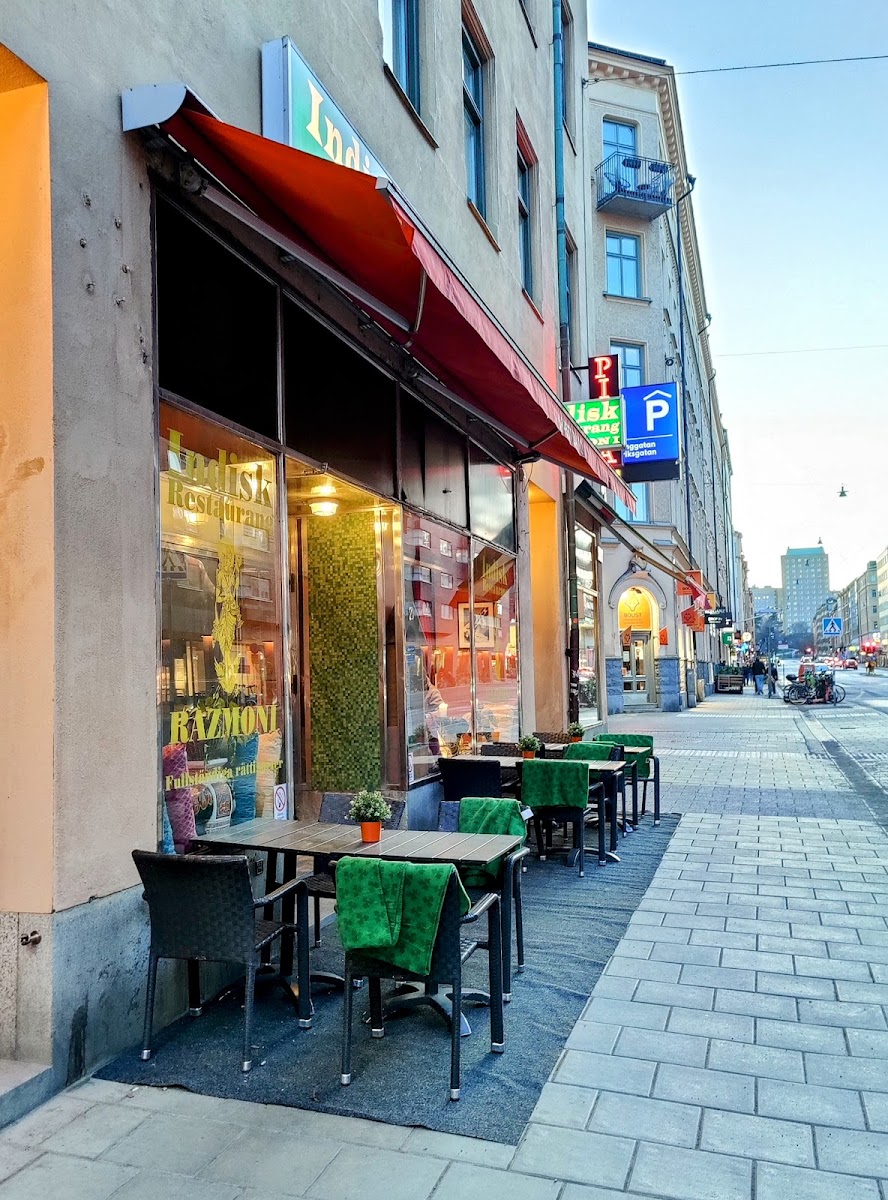 Indisk restaurang Razmoni