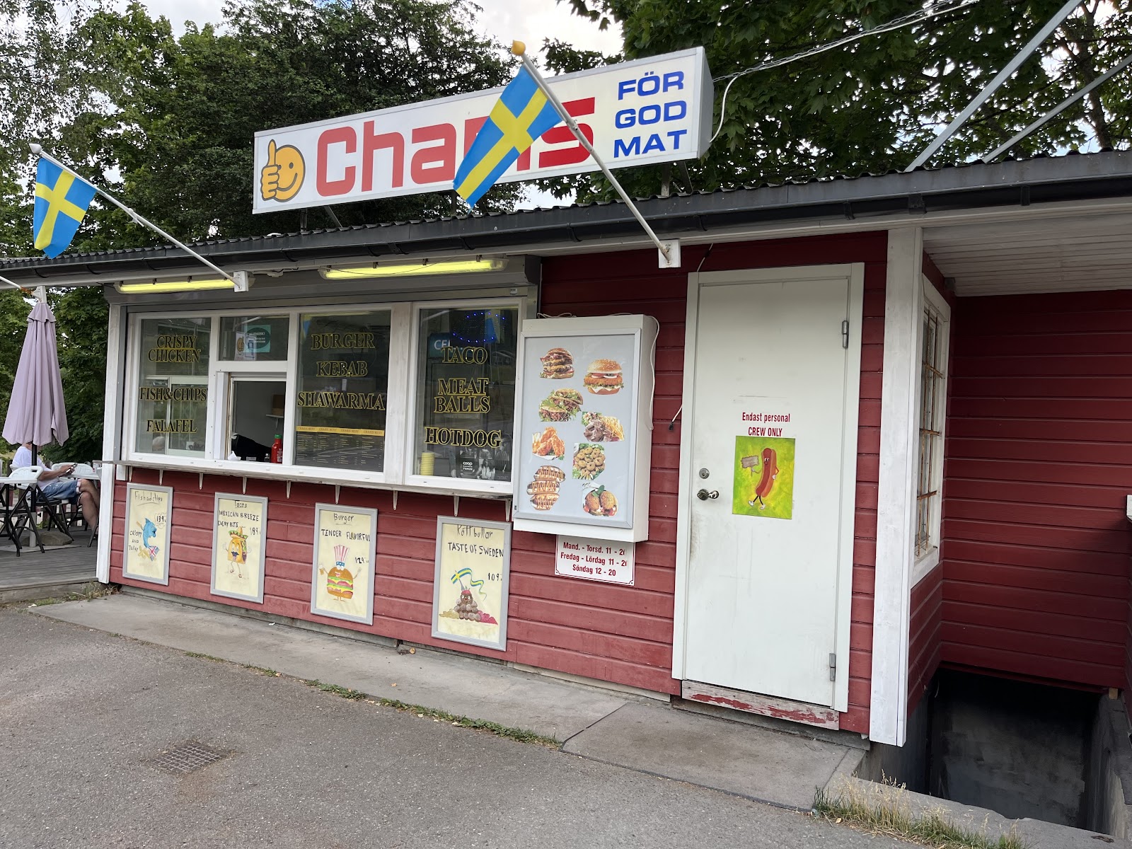 Charis street food